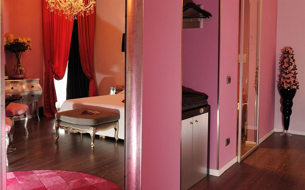 Hotel In - Lounge Room Cazzago  Eksteriør billede